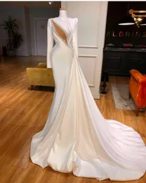 New Elegent Sexy Mermaid Wedding Dresses High Neck Keyhole Long Sleeves Crystal Pearls Court Train Satin Custom Formal Bridal Gowns