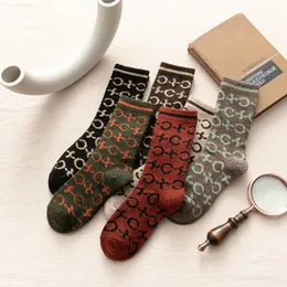 Wool Socks for Women 5 Pairs Thick Knit Vintage Winter Warm Cozy Crew Socks Vintage Style Colorful Designer Socks