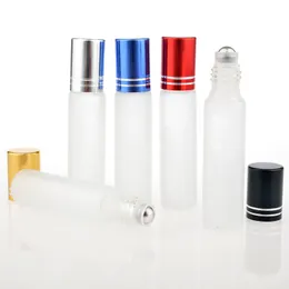 100pieces / parti 10ml Travel Frosting Glass Roll på parfymflaska för eteriska oljor Tomma parfumbehållare med stålpärlor