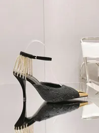 2022 Últimos zapatos de tacones altos PIEL DE OVEJA REAL Cabeza de oro Zapatos de mujer de moda Sandalias de tacón de aguja con hebilla de novia Sandalias de punta estrecha Tobillo Brillante Cadena de diamantes Tacón alto