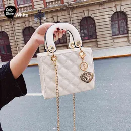 2024 Now Cross Body Evening Bags Luxury Bags For Women Plaid Jelly Bag Candy Color Flap Mini Designed Ladies Shoulder Chain Tote Messenger Crossbody Handbag Gift PP