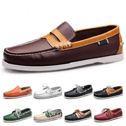 Estilo de moda 97 mens Correndo Sapatos de couro Estilo Britânico Preto Branco Marrom Verde Vermelho Vermelho Ao Ar Livre Esportes Respirável Sapato