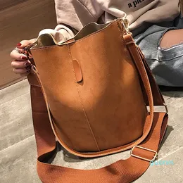Women Bucket Shoulder Bag large capacity vintage Matte Leather lady handbag Luxury Designer bolsos mujer fashion Messenger bag 2022