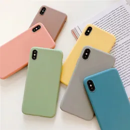 Cukierki Color Matte Przypadki Miękka osłona TPU dla iPhone 12 11 Pro Max XS XR X 6 7 8 Plus Galaxy S10 S20 Uwaga 10 A10S A71 800 sztuk / partia