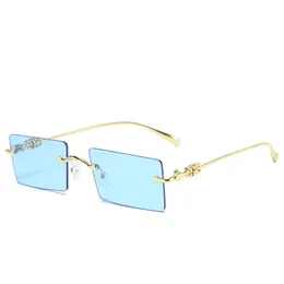 Ny kortfattad design Rimless Fashion Solglasögon Klassiska rena avlånga färger linser med strömlinjeformiga metallar kvinnor Lyxiga glasögon