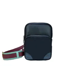 2021Classic 핸드백 45 어깨 가방 439 콜라주 창조적 인 침수 캔버스 i 차례 차례로 접이식 및 염색 한 측면 레이스가 조여졌습니다.