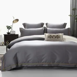 4 SZTUK 600TC Egiptian Bawełna Miękkie Drzwi Pokrywa Bed Arkusz Set Queen King Size Silky Simple Styl Styl Haft Hotel Pościel Zestaw T200706