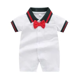 Sommar Baby Boys Designer Romper Fashion Spädbarn Stripe Bow Tie Kortärmad Romper Nyfödd Gentleman Onesie Klättra Kläder C6799