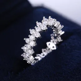 Bröllopsringar Mode All-Match Ring Smycken Silver Color Crystal Ladies Peint Finger Full Circle Inlagda Zircon Engagement Gift1