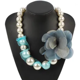Naszyjniki wisiorek duże jedwabne oświadczenie kwiatowe symulowany pereł naszyjnik dla kobiet mody wykonany biżuteria z łańcuchem imprezowym1