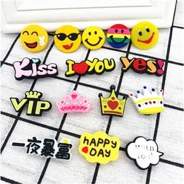 Wholesales Designer Croc Shoes Decoration PVC Cartoon Smile Expression DIY Your Clog Sandals Fancy Clogs Charms For Girls