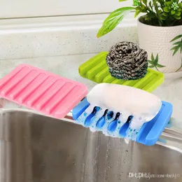 Kitchen Bathroom Silicone Drainable Water Soap Dishes Eco-friendly Durable Smooth Comb Surface Soft Flexible Soap Holder Tray WDH0498 T03