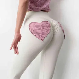 Elastic White Heart Pocket Sexy Leggings