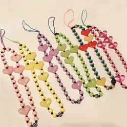 Fashion Key Ringar Multicolor Heart Stripe Pärlor Acrylic Beaded Phone Case Chain Anti-Lost Lanyard Tillbehör