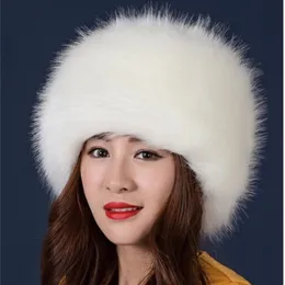 Kobiety Kapelusze Lady Rosyjski Tick Fluffy Imitacja Fox Fur Hat Opaska Zima Earwarmer Ski Hat Kobiet Kapelusze Dla Jesieni Zima Y200102