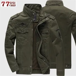 Giacca militare Uomo Jeans Cappotto casual in cotone Plus Size 6XL Army Bomber Tactical Flight Jacket Autunno Inverno Cargo Giacche 201116