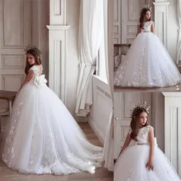 2020 Flower Girl Branco Tulle Lace Vestidos apliques traseira aberta Meninas Pageant Vestidos com Cristal Bow Sash vestido de festa de aniversário de criança