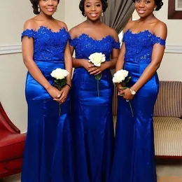 Royal Blue Off Ramię Plus Rozmiar Afryki Syrenki Druhna Dresses Długa Satynowa Koronka Aplikacja Honor Suknie Wedding Party Dress