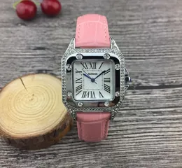 2021熱い販売の女性のスクエアデザイナーダイヤモンドの女性のドレス時計カジュアル長方形レザーストラップレリーゴーフェミニーノレディクォーツ腕時計