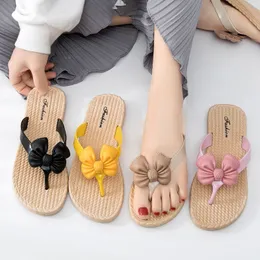 Kadın Terlik 2022 Yaz Yeni Moda Yay Ladies Sandalet Hafif Düz Yumuşak Alt Plaj Flip Flops Zapatillas Casa
