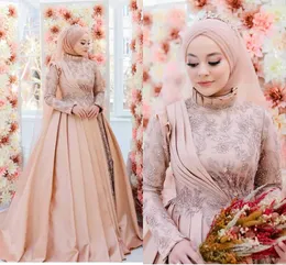 2021 Muslim Bröllopsklänningar Långärmade Hög Neck Lace Applique Crystals Ruffles Ruched Pleats Custom Made Bröllopsklänning Vestido de Novia