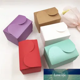 100st 90 * 60 * 60mm Färgglada papper godislådor Natural Kraft Paper Souvenir Contaniner Festival Lagring Små lådor
