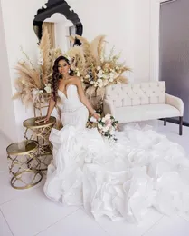 2022 Amaing Ruched Long列車のウェディングドレス南アフリカのビーズの恋人のMermad Bridal Dresses Organza Rufflesレースアップウェディングガウンvestidos