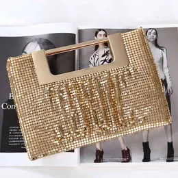 NXY Evening Bags Female Handbag Clutch Women Hand Purse For Wedding Party Sequin Chain Shoulder Clutches Gold Silver X12H 220129