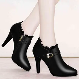 Dress Shoes Winter Super High Heels Ankle Boots Women Dress Shoes Lace Pointed Toe Botas Mujer Rhinestone Booties Gladiator Black N7837 220309
