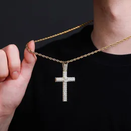 Mens Hiphop Jesus Cross Necklaces 18K Gold Plated Hip Hop Jewelry Iced Out Bling Pave Micro Cubic Zirconia Cross Pendant Necklac