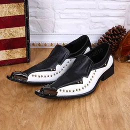 British Style Men's Fashion Metal Pointed Toe Shoes Black and White Joint Genuine Leather Rivet Men Party Shoes