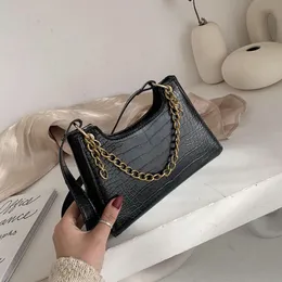 2020 Women Crocodile Bag Bolsas Luxury Designer Handbags Ladies Leather Handbags Stone Messenger Purse Retro Baguette Tote Bags