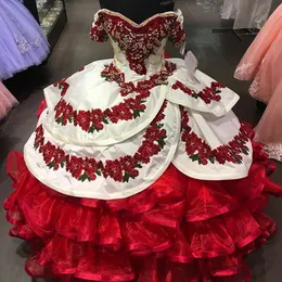 赤オーガンザのフリルスカートボールガウンQuinceaneraショルダーからのドレスオフProm Party Gowns Vestidos deQuinceañeraCon