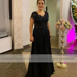 Gorgeous Women Black Plus Size Dress Party Evening Gowns short sleeves Beading Long Mother Of The Bride Dress for Weddings 2020