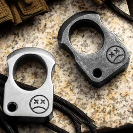 Kvalitet Högt självförsvar Metal Finger Tiger Knuckle Dustring Kvinnlig anti Wolf Device Outdoor Defense Ring EDC Tool