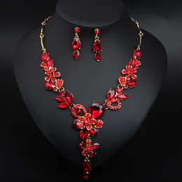 2022 Мода Роскошная Личность Очарование Кристалл Цветок Ожерелье Серьги Установите Flash Gem Женщины Мода Принадлежности для вечеринки Высочайшее качество Производитель