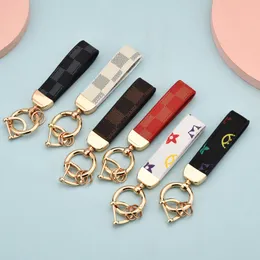 Car Keychain Favor Flower Bag Pendant for women Charm Keyring Holder Men Gift Fashion PU Leather Key Chain waist Buckle Accessories