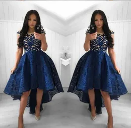 2022 Sexy Navy Blue Plus Size Cocktail Dresses Jewel Neck Illusion Lace Appliques Cap Sleeves High Low Short Prom Dress Homecoming Pretty Woman Party Dress