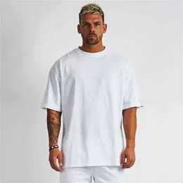 Solid Oversized T shirt Men Bodybuilding and Fitness Tops Casual Lifestyle Gym Wear T-shirt Male Loose Streetwear Hip-Hop Tshirt G1222