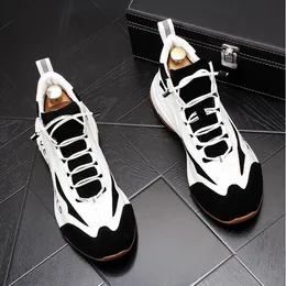 بيع الرجال الساخنة للأزياء الحذاء الأوروبي القياسي الاتجاه الشتاء حفلة رياضية عرضية الأحذية الزفاف أحذية الأعمال W17 4858 S
