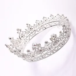 2021 Vintage Barok Gelin Tiaras Aksesuarları Altın / Gümüş Renkli Kristaller Prenses Şapkalar Çarpıcı Düğün Tiaras ve Crowns12146