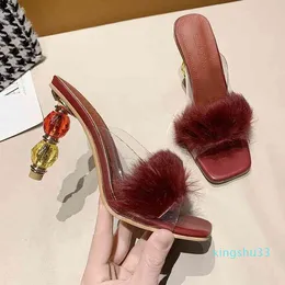 Slippers prova dwaterproof sexy moda grande tamanho chinelos peludos transparente cristal sola de borracha