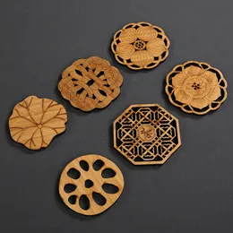 Naturlig bambu bordmatta Kopp Kopparter Te kopp Pad Retro Lotus Carving Miljövänliga Runda Värme Isolering Teaware Tillbehör