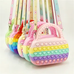 Jul Fidget Leksaker Push Bubbles Toy Rainbow Coin Purse Wallet Ladies Bag Silica Simple Dimple Crossbody Väskor för Girls 0965