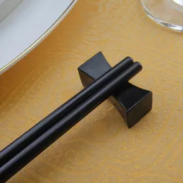 Svart färg chopstick vila kinesiska traditionella kuddeformade ätpinnar hållare restaurang hem bestick rack