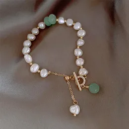 Pearl Charm Armband Mode Natursten Hänge Pärlor Armband För Kvinnor Flickor Lucky Bucker Armband Friendship Smycken Gift