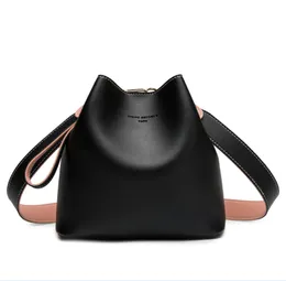 Designer HBP Messenger Bag Bucket bag Handbag Wallet New Designer Woman Bags temperament Fashion Popular Simple Shoulder Bag Hit Color