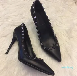 2022 Fashion Brand Shoes Woman Designer High Heels Designer Shoes Rivet Decoration Original Box Pumps High Women's Dress Shoes y8885