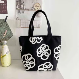 Shopping s Korean Fashion Handbag New 2021 Summer Canvas For Women Tote Flower Print Shoulder Book&Bento Hand Bag Bolso 220310