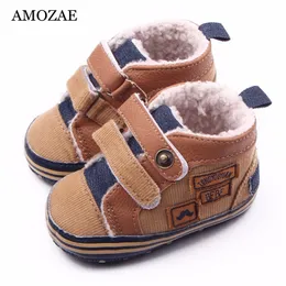 2020 New Fashion Warm Autunno Inverno Canvas Stitching PU Scarpe da bambino Baby First Walker Scarpe da bambino per neonati Scarpe di cotone LJ201104